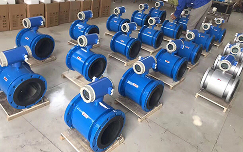 dn250污水流量計產品圖
